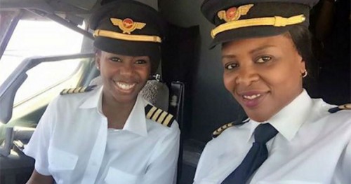 zimbabwe_female_pilots-500x263